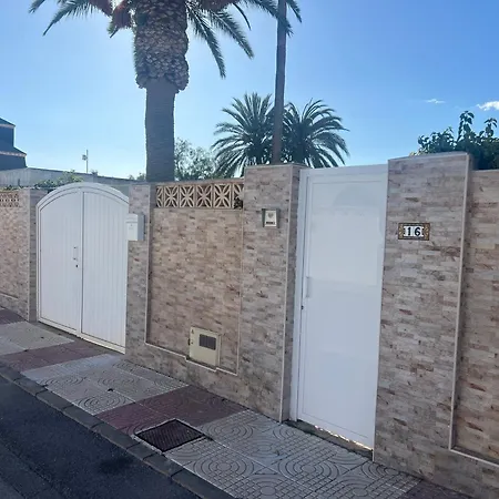 Tuguest Roquetas Holiday home Roquetas de Mar